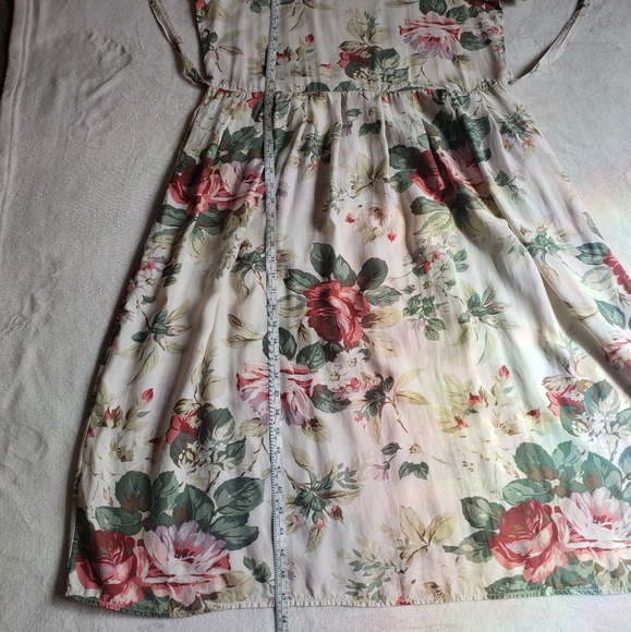 Floral Dress - Picture 6 of 15